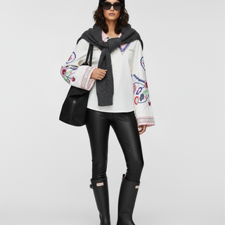 Як носити вишиванку і корсет восени: тепло, стильно, по-новому